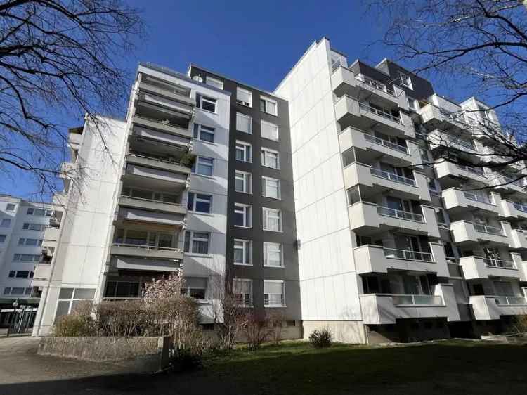 Licht, Qualität & Lage: Stilvolle 84 qm 3-Zimmer-Wohnung in Bestlage von Ottobrunn
