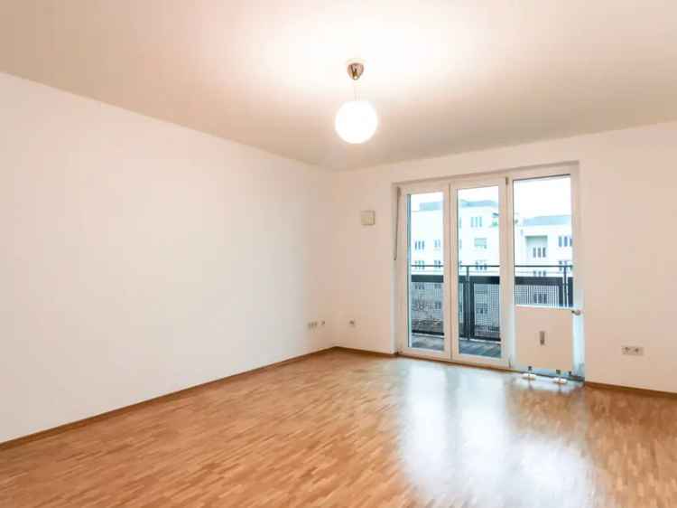 Sendling/Westpark – Kompaktes Apartment mit Südloggia und gemütlichem Flair