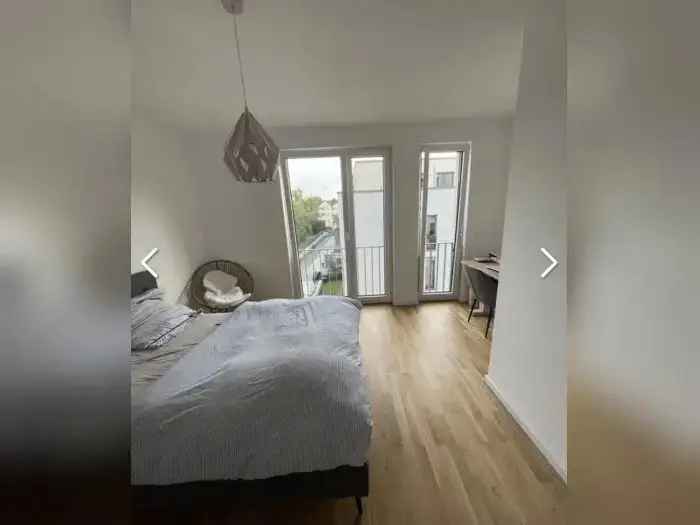 helle Wohnung mit Balkon in Köln Ehrenfeld