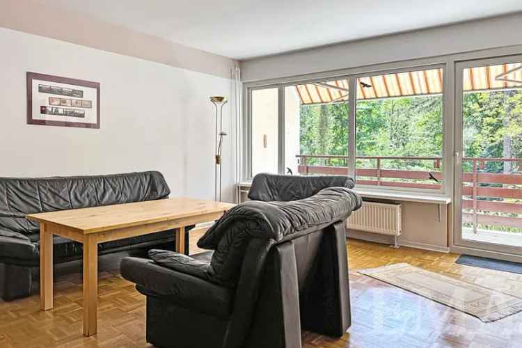 Schöne Zwei-Zimmer-Wohnung am See in Berlin-Hermsdorf