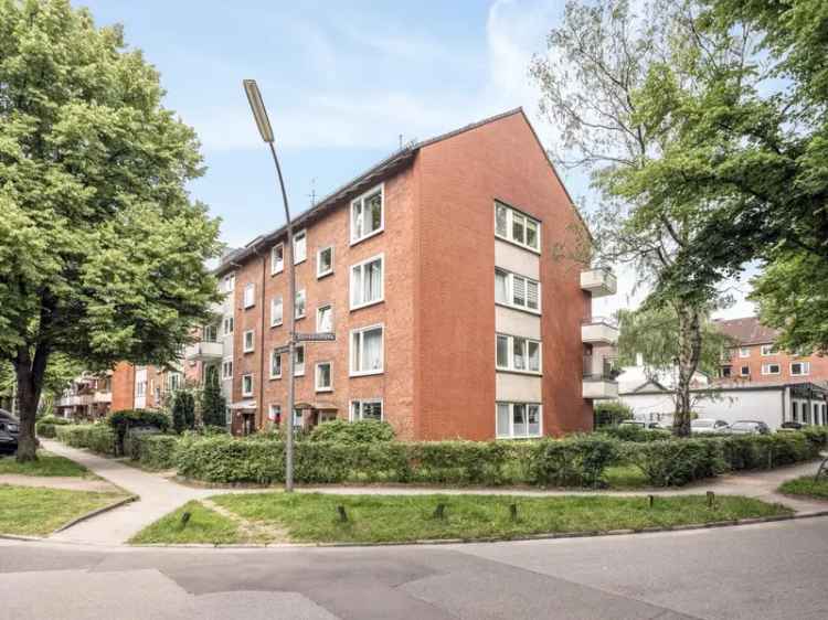 Gepflegtes Rotklinker Mehrfamilienhaus nahe dem Osterbekkanal