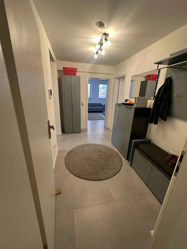 wunderschöne und neuwertige Souterrain Wohnung
