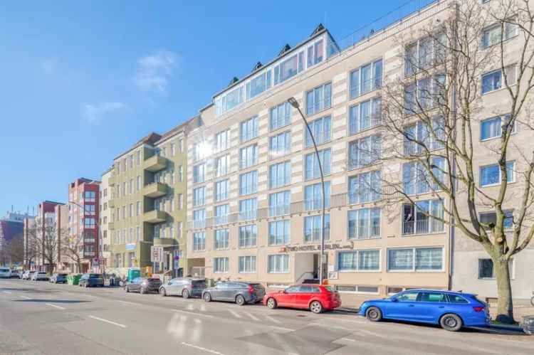 Großzügige Wohnung mit ruhigem Südbalkon