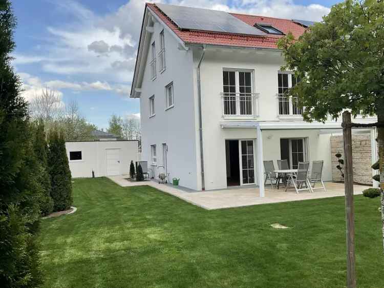 Traumhaft!  5-Zimmer-Doppelhaushälfte - Baujahr 2022 - 500m² Grundstück