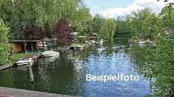 Traumhaftes Haus mit Wasserzugang zum Kanal in Berlin