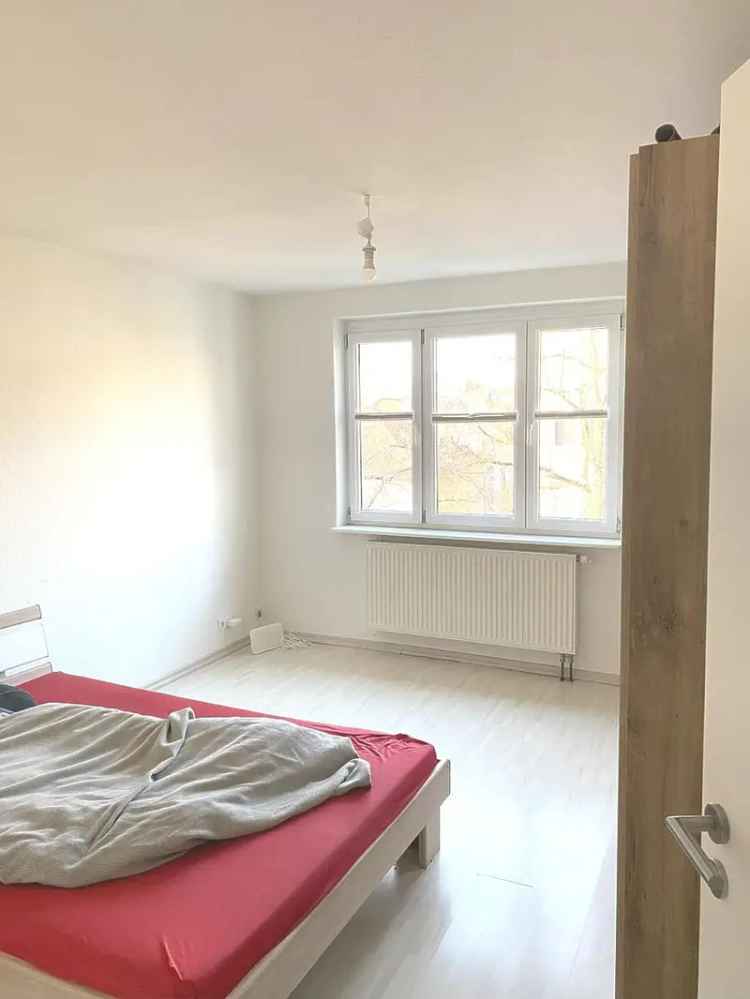 Gute Lage – Schön gechnittene ETW zentral in Stuttgart-Bad Cannstatt zu verkaufen