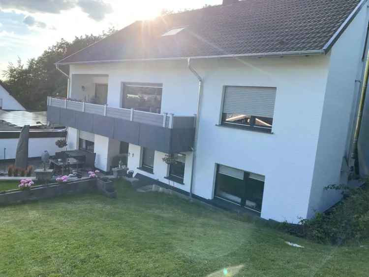 *Preisreduzierung* 2 Familienhaus mit Gewerbehalle