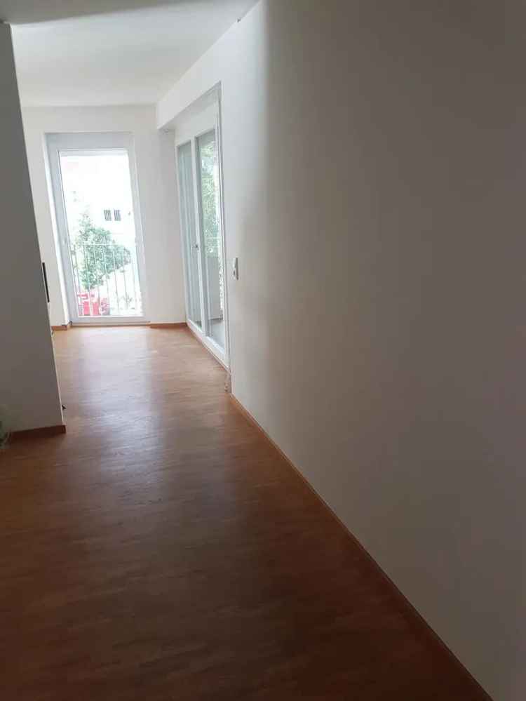 Sehr Schöne helle  4 Zi. Wohnung am Reebstock