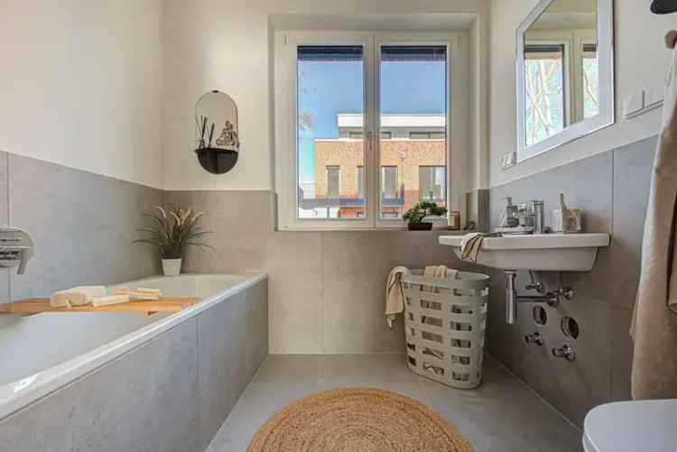 Reif für die Insel? Tolles 1-Zimmer-Apartment auf Insel Eiswerder in der Havel – Aufzug & Stellplatz