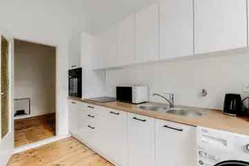 Wohnung (85.0 m²) zur Miete in Berlin (Regensburger Straße 3, 10777 Berlin, Germany)
