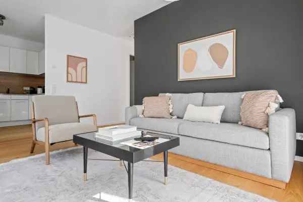 2 Zimmer Wohnung Charlottenburg Modern Balkon Haustierfreundlich