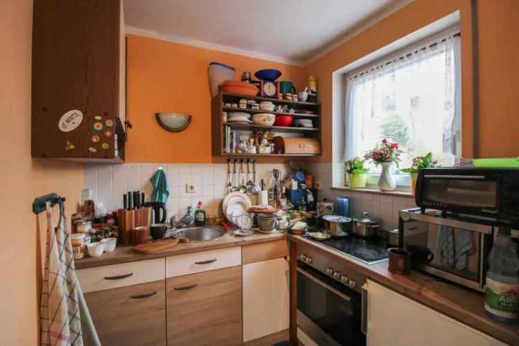 Attraktive Gelegenheit: Vermietete 2-Zimmer-Erdgeschosswohnung mit Terrasse
