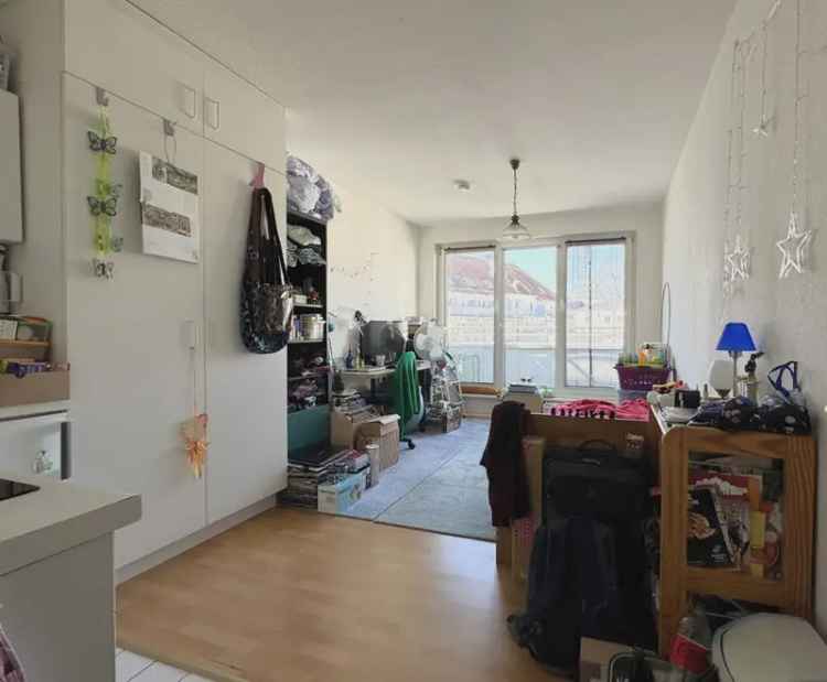 Vermietete 1-Zimmer-Wohnung mit Balkon und TG-Stellplatz in Bahrenfeld!