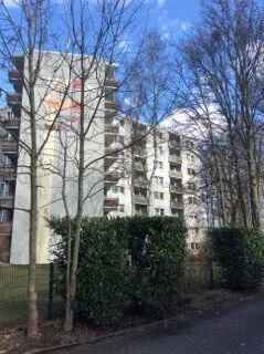 Familienwohnung saniert Balkon Bad Keller