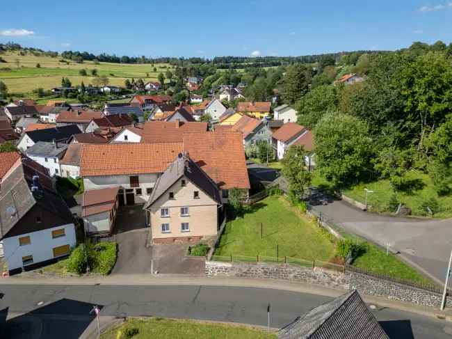 Lust auf Tierhaltung im Naturpark? Bauernhof mit Wohnhaus, Stall und Scheune sucht Idealisten