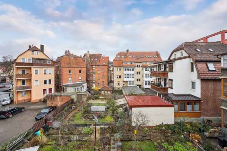 Mehrfamilienhaus in Stuttgart-Feuerbach mit großem Hinterhof und Dachterrasse