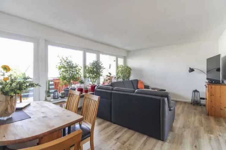 Zweifamilienhaus in Weilburg mit großzügiger Erdgeschosswohnung, Garten und Potenzial im UG
