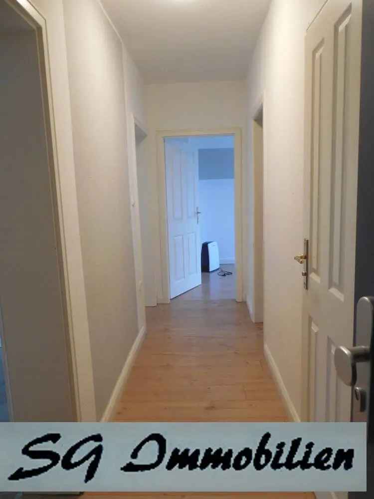!!! VERKAUFT !!! Gepflegte Dachgeschoss-wohnung in 28217 Bremen!