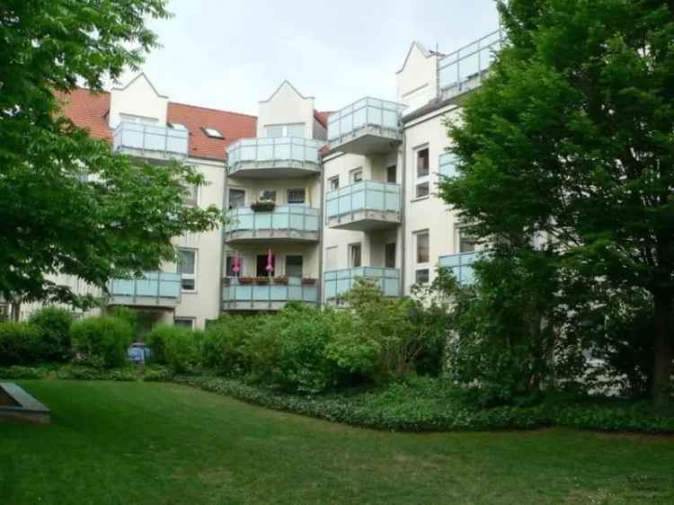 Wohnung kaufen in sonniger Lage mit Balkon und Gartenblick