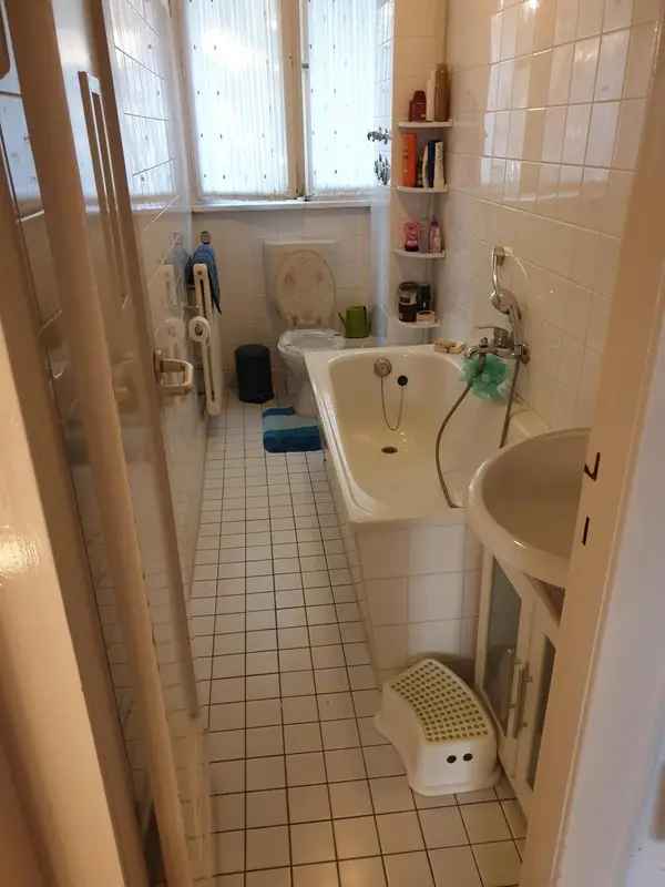 Mieten Wohnung Berlin 10589 zentrale Lage mit Balkon