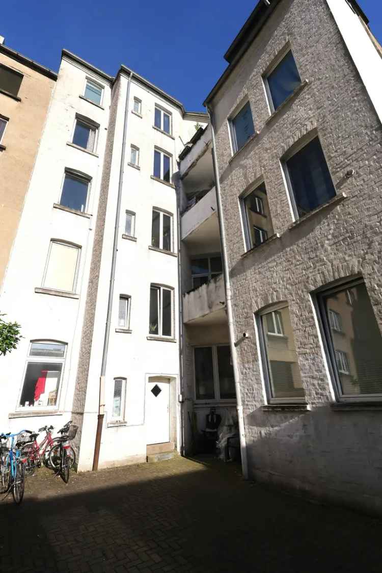 Eigentumswohnung im gepflegten Jugendstilhaus 3-Zimmer | Renoviert | Leerstehend | Dortmund Hafen