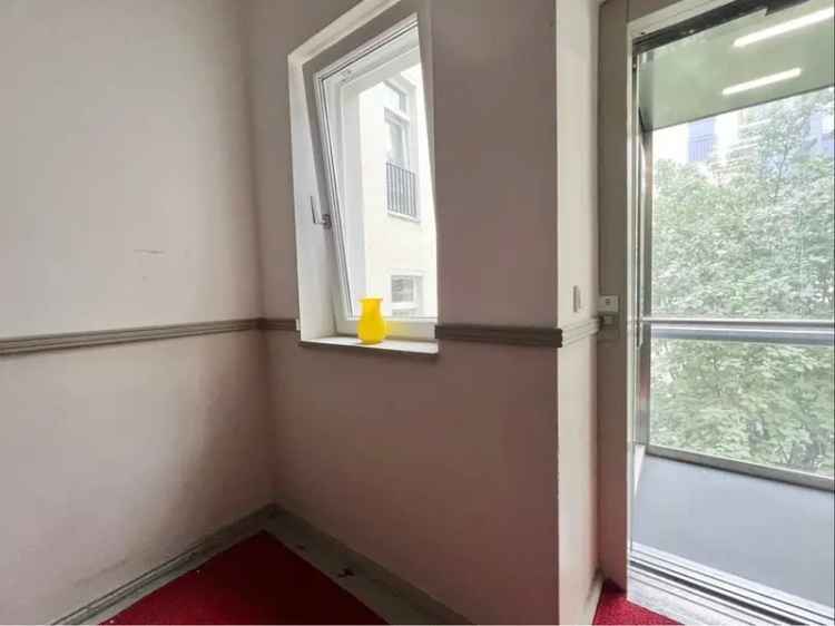 ATTRAKTIVER ALTBAU NÄHE VOLKSPARK FRIEDRICHSHAIN – IM SCHÖNEN BÖTZOWVIERTEL – ZUR ZEIT VERMIETET