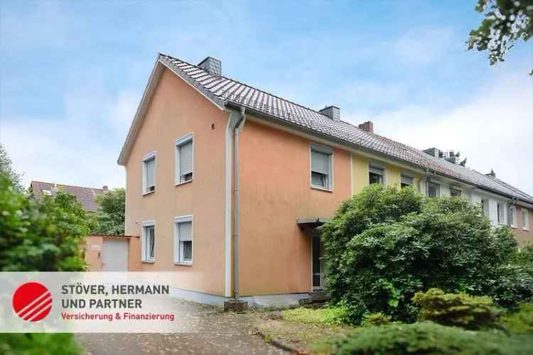 Modernisiertes Endreihenhaus mit Garten und Garage