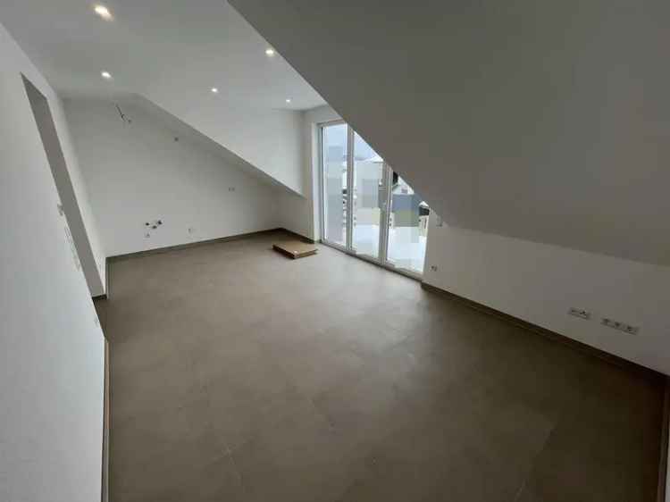 Moderne 3,5 Zimmer-Neubauwohnung mit gehobenem Standard und Erstbezug in Kirchardt