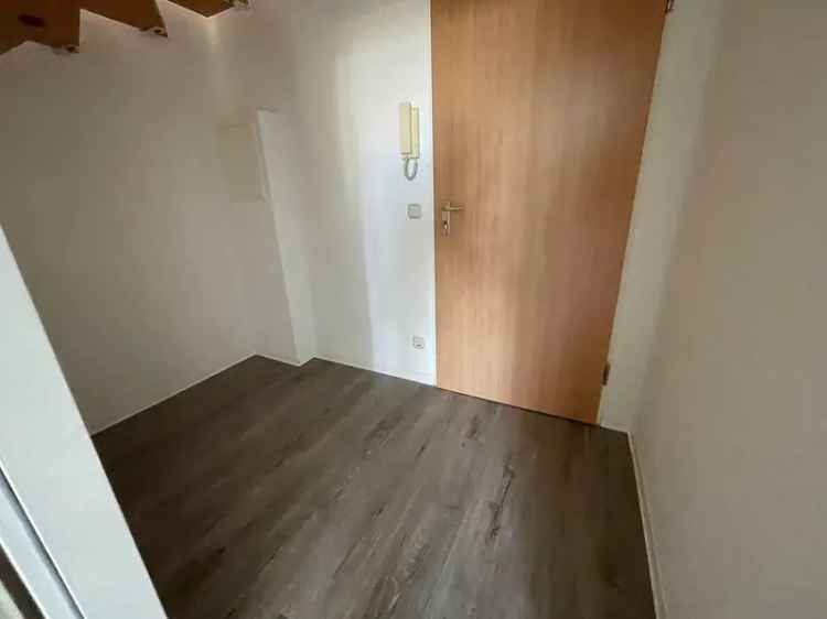 Mieten Maisonettewohnung in frisch sanierter Lage mit EBK und Tiefgaragenstellplatz