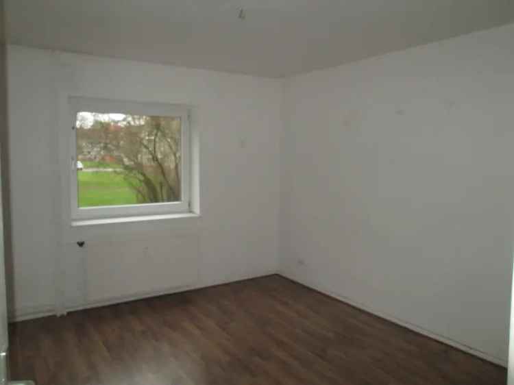 Schöne 3-Zimmer Wohnung mit Balkon