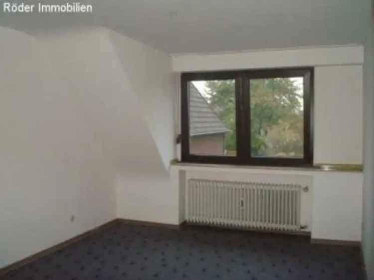 Expose: Gemütliche 3 Zimmer Wohnung Neuss Holzheim