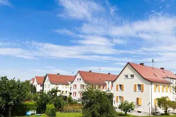 ½ Anteil  - Mehrfamilienhaus