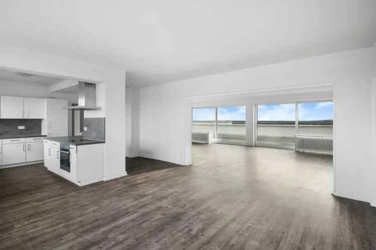 Penthouse für Individualisten in Westend – Ausbau nach Käuferwünschen möglich