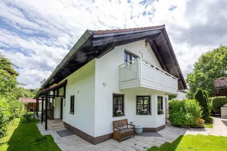 Buchenhain DHH: Renoviert, 143m², 3 Schlafzimmer, Südgarten