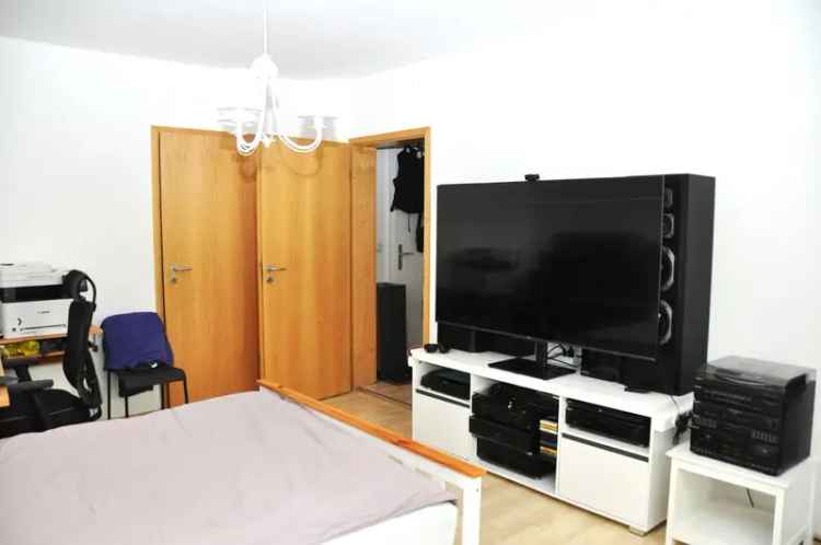 ***Top geschnittene Helle 1 Zimmer Wohnung mit separater Küche in Isarnähe***