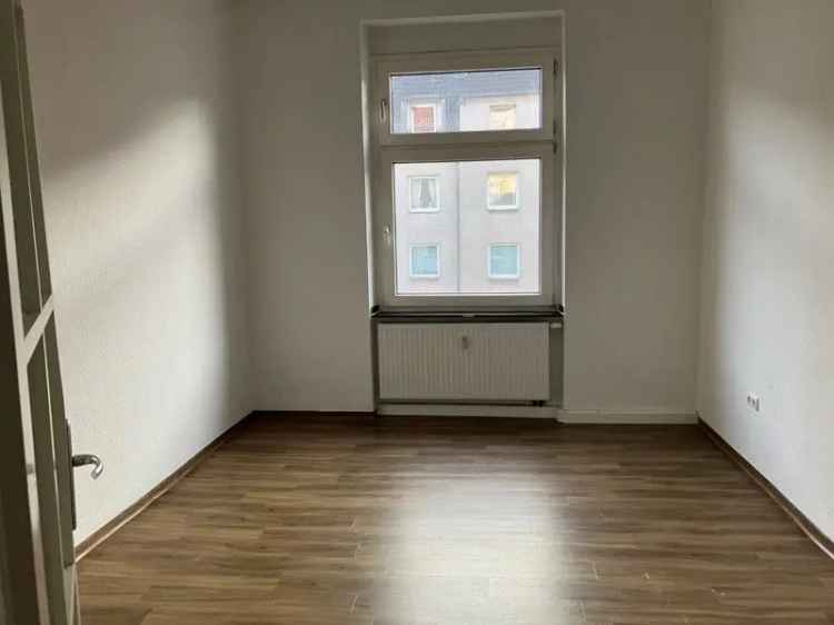 2-Zimmerwohnung mit Balkon in Oberbilk