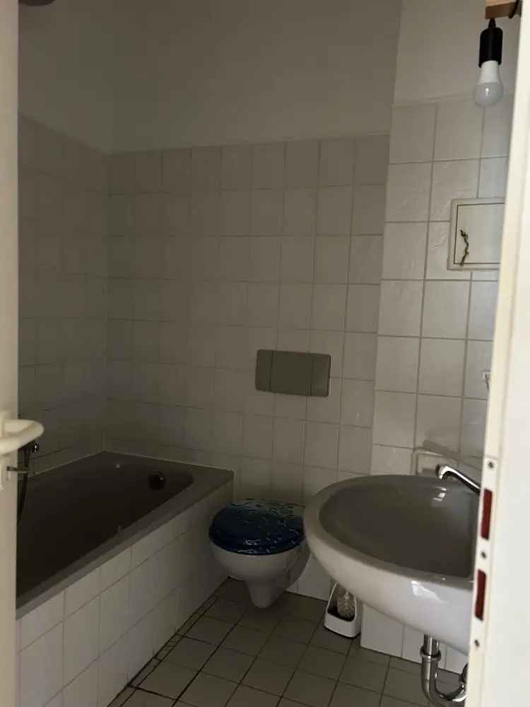 Gemütliche 2 Zimmer Wohnung 2 OG