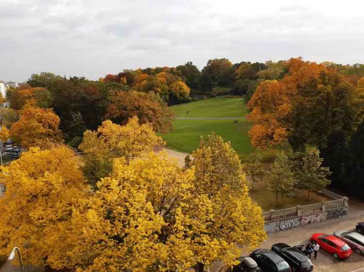 Wohnung mieten in Kreuzberg Berlin mit offener Küche und Blick auf Viktoriapark