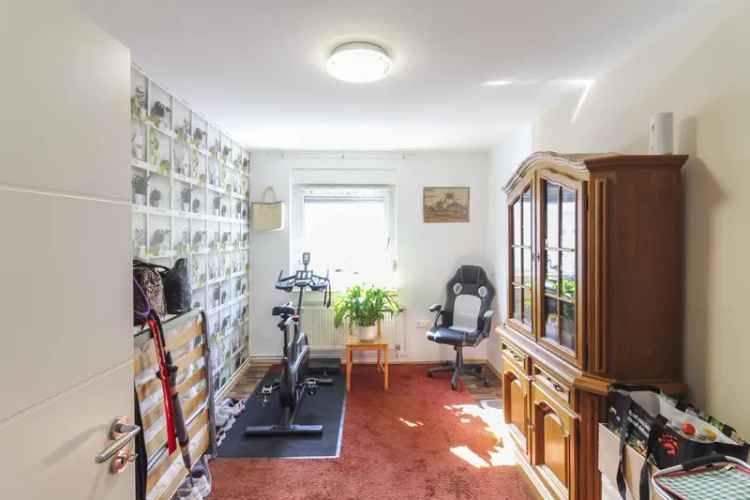 Gepflegte 3-Zimmer-Wohnung mit Loggia und Naturblick in Bad Orb