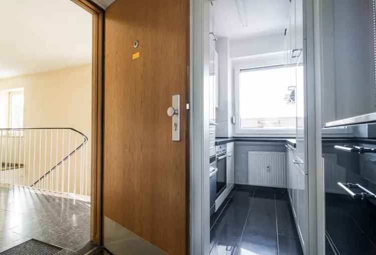 Zentrale 2-Zimmer-Wohnung mit Südost-Dachterrasse in München