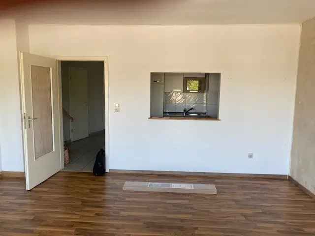 2 Zimmer Wohnung Du-Rheinhausen Hans Bockler Strasse