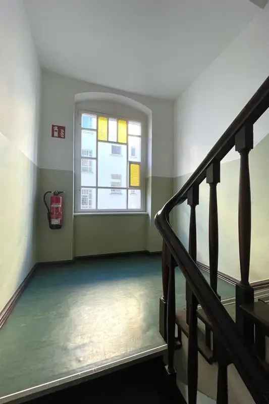 ***Singlewohnung im Spandauer Altbauklassiker ***