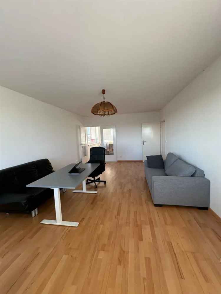 *BEZUGSFREI* Dachgeschoss-Wohnung mit traumhaftem Blick über Berlin