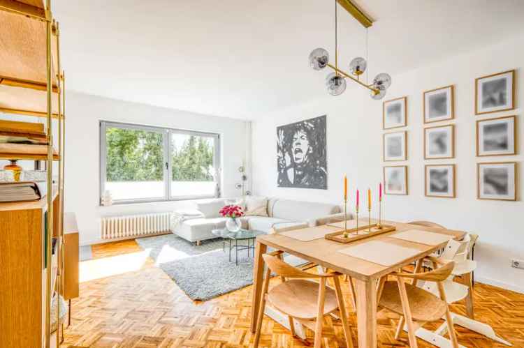 Stilvolle 3-Zimmer-Wohnung mit Terrasse und privatem Garten