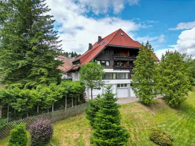 3-Zimmer Erdgeschosswohnung top gepflegt inkl. EBK und Tiefgaragenplatz