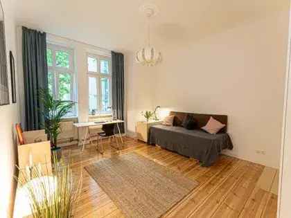 Wohnung (67.29 m²) zur Miete in Berlin (Happy Pigeons Co-working, Erich-Weinert-Straße, 10439 Berlin, Germany) - immosurf.de