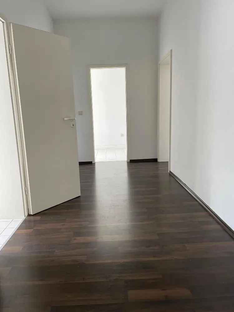 3 Zimmer Wohnung Neundorfer Vorstadt