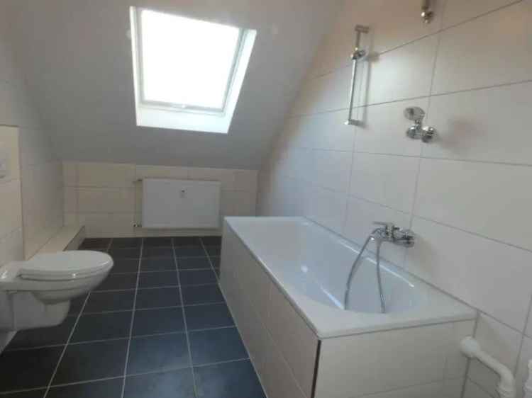 Ruhig gelegen aber trotzdem zentral. Tolle Wohnung mit Balkon