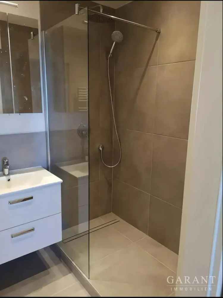 Wohnen mit Weitblick - Traumwohnung in der 7. Etage in München
