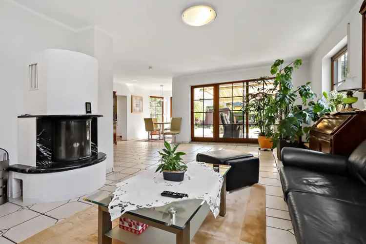Nahe Kaulsdorfer Seen mit ca. 296 m² Wohn-und Nutzfläche